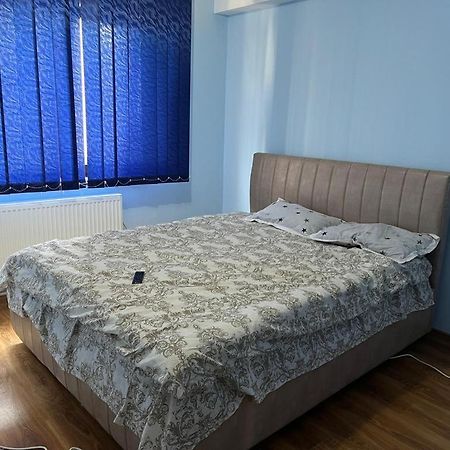 Апартаменты Mehtup Srl Питешти Экстерьер фото